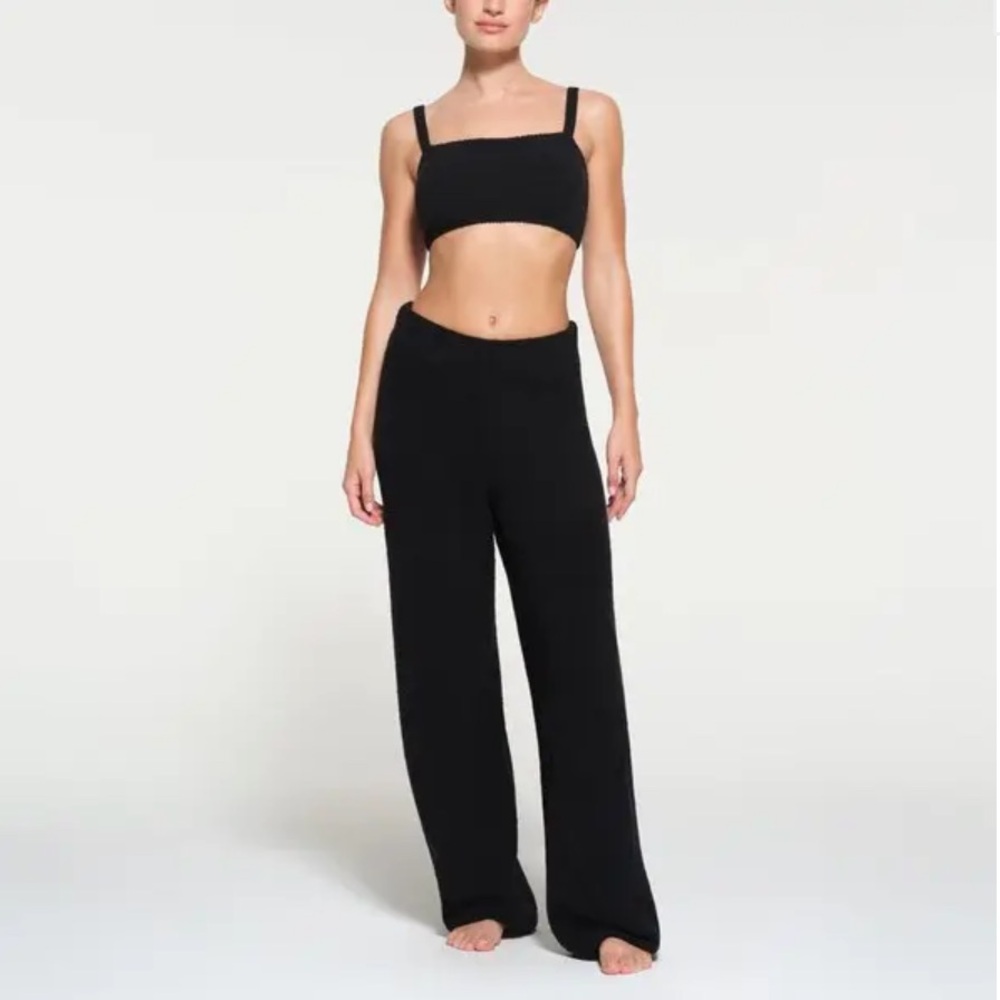 SKIMS Black Women's Pants